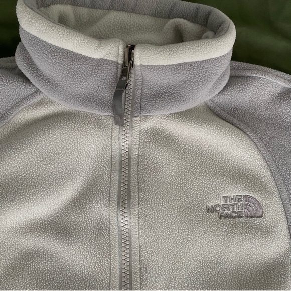 The North Face Women’s Denali Fleece Jacket Medium Gray/White Vintage 2007 - Picture 2 of 8